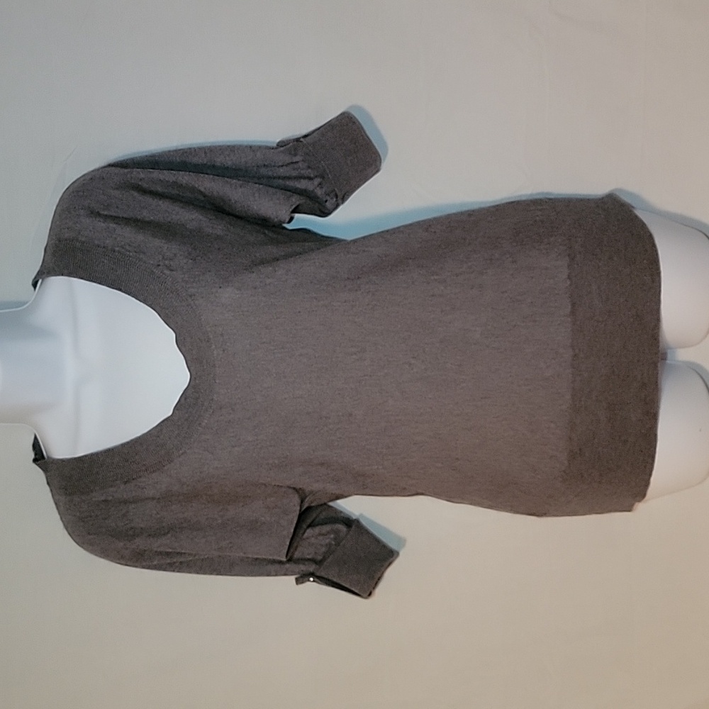 Banana Republic short sleeve grey sweater, size XS